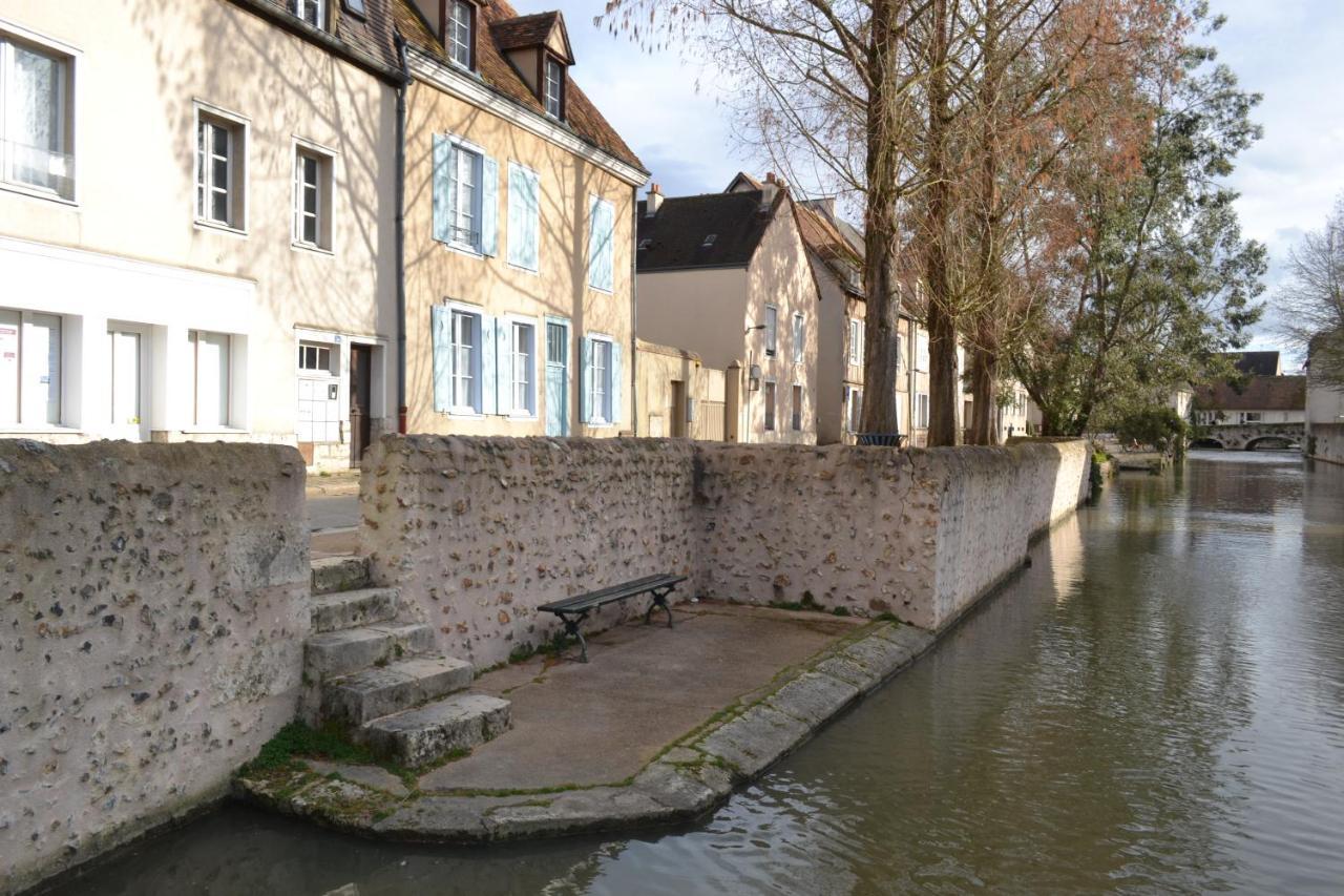 Apartamento L'Essentiel De Chartres Exterior foto