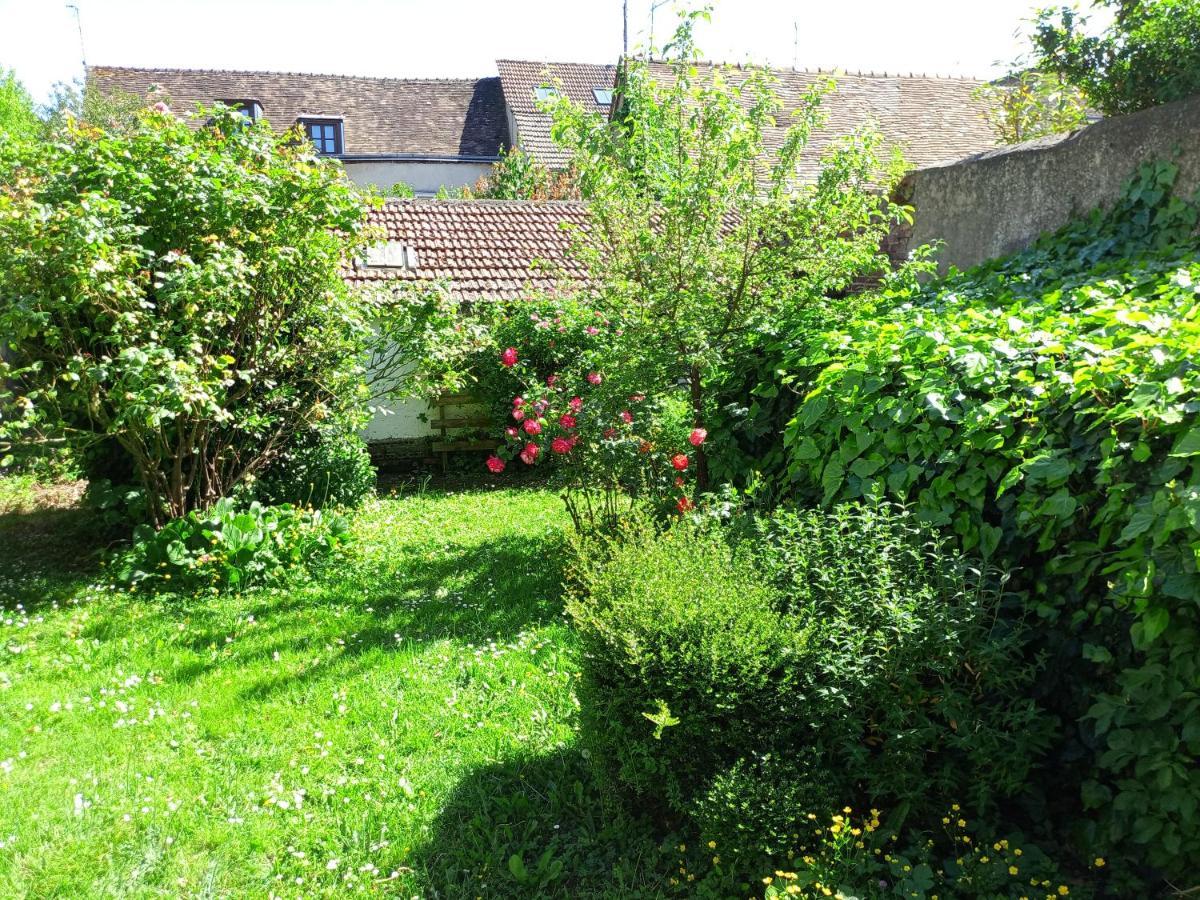 Apartamento L'Essentiel De Chartres Exterior foto