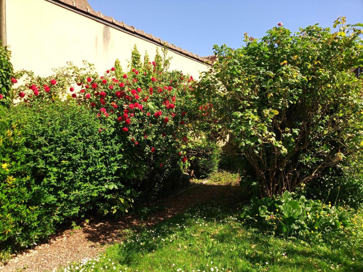Apartamento L'Essentiel De Chartres Exterior foto