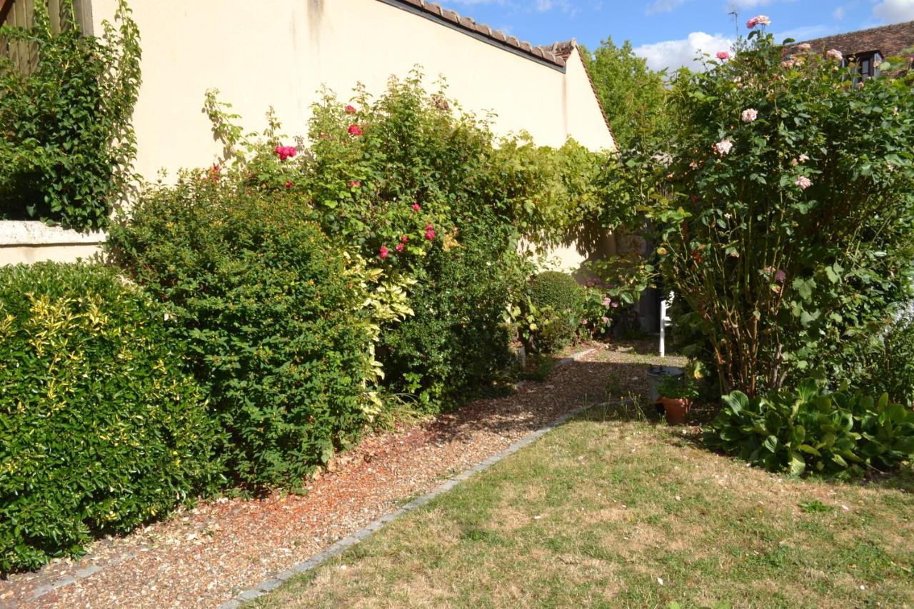 Apartamento L'Essentiel De Chartres Exterior foto